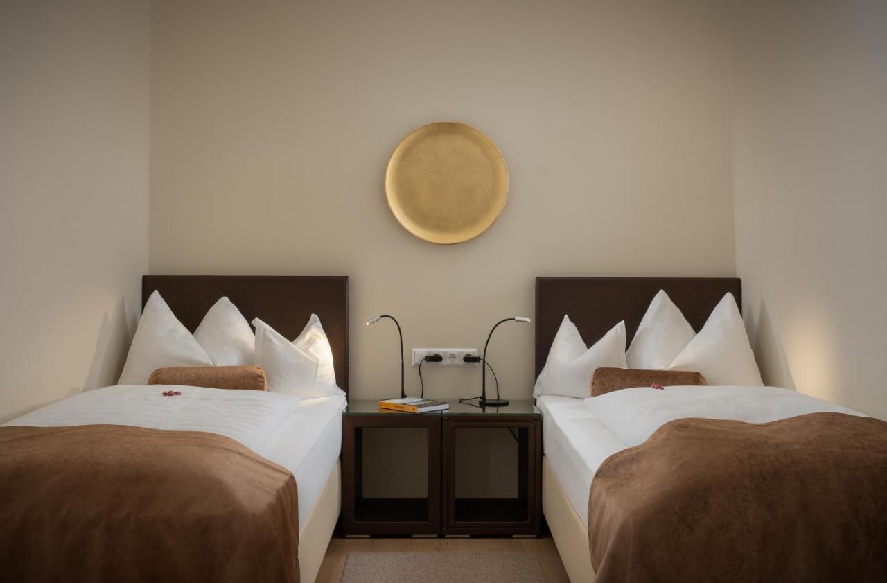 Hotel Post Wrann เวลเดน อัม เวิร์ทเทอร์ซี ภายนอก รูปภาพ